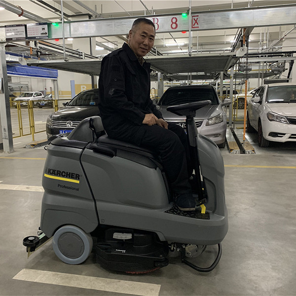 哈爾濱擦地車(chē)